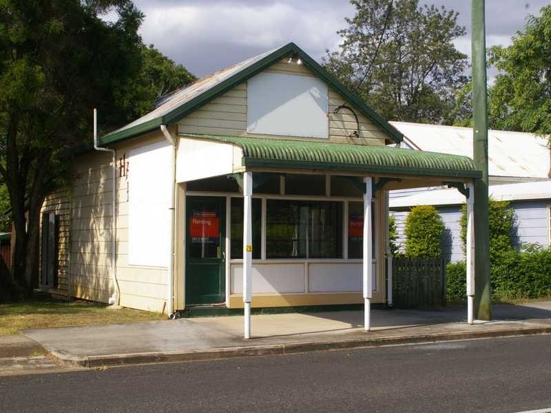 28 Queen Street, Harrisville QLD 4307