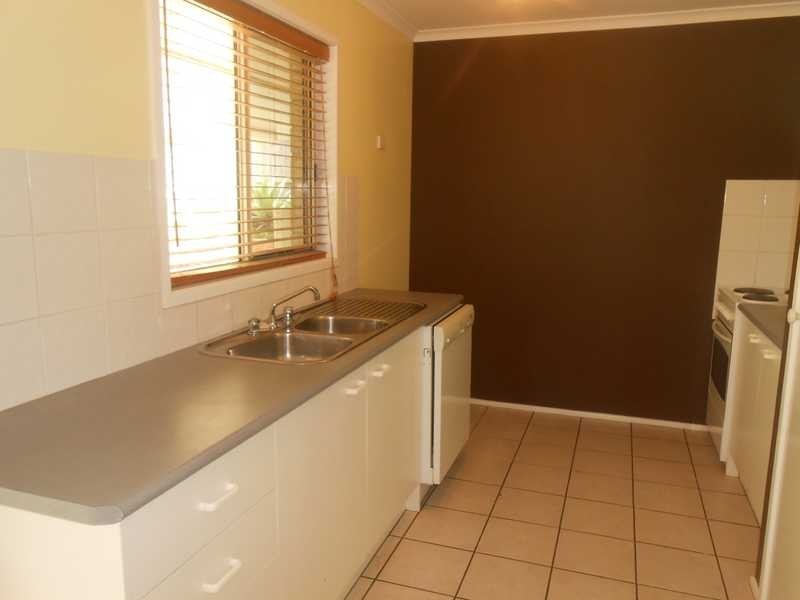 9 Des Arts Place, Wulkuraka QLD 4305