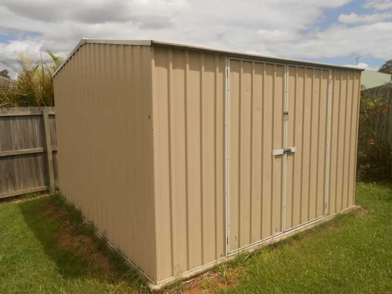 9 Des Arts Place, Wulkuraka QLD 4305