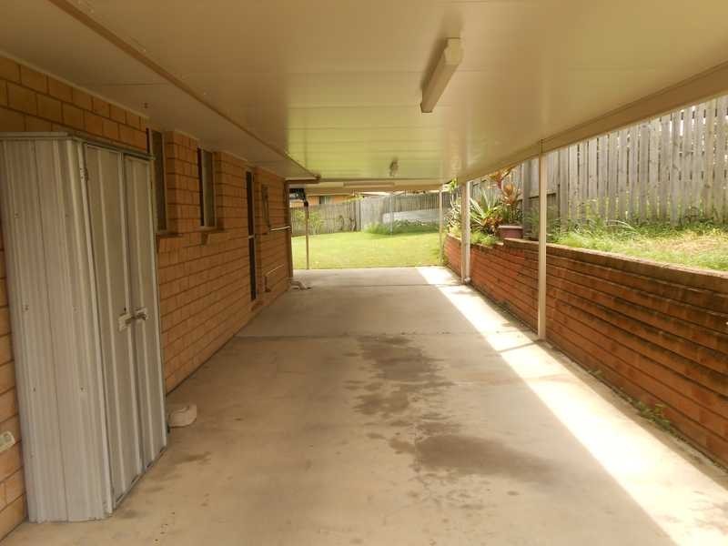 9 Des Arts Place, Wulkuraka QLD 4305