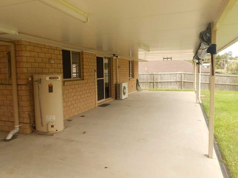 9 Des Arts Place, Wulkuraka QLD 4305