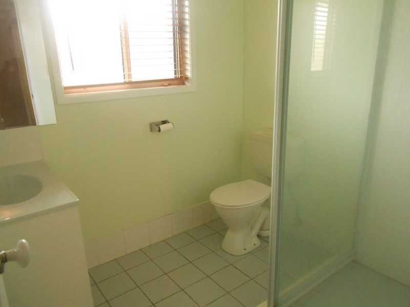 9 Des Arts Place, Wulkuraka QLD 4305