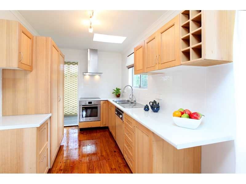 11 Cooneana Street, Bundamba QLD 4304