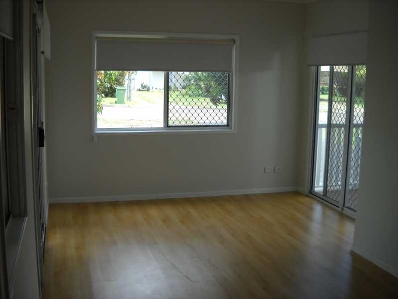 2a Tamar Street, Booval QLD 4304