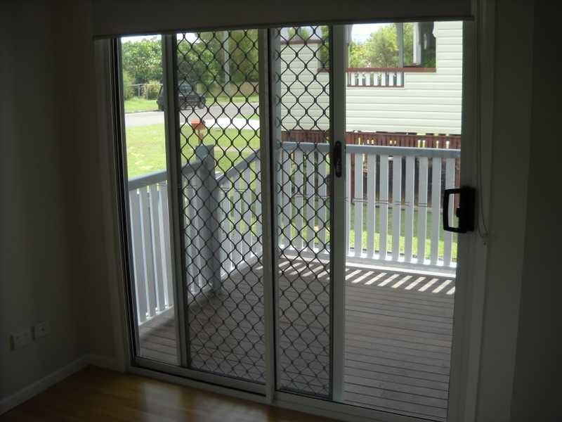 2a Tamar Street, Booval QLD 4304