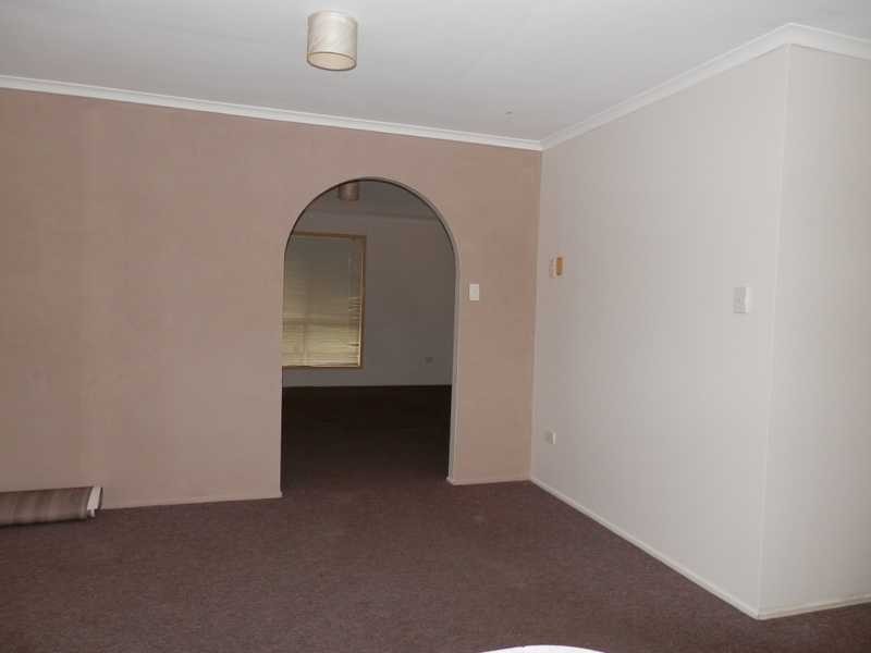 35 Lorikeet Street, Bundamba QLD 4304