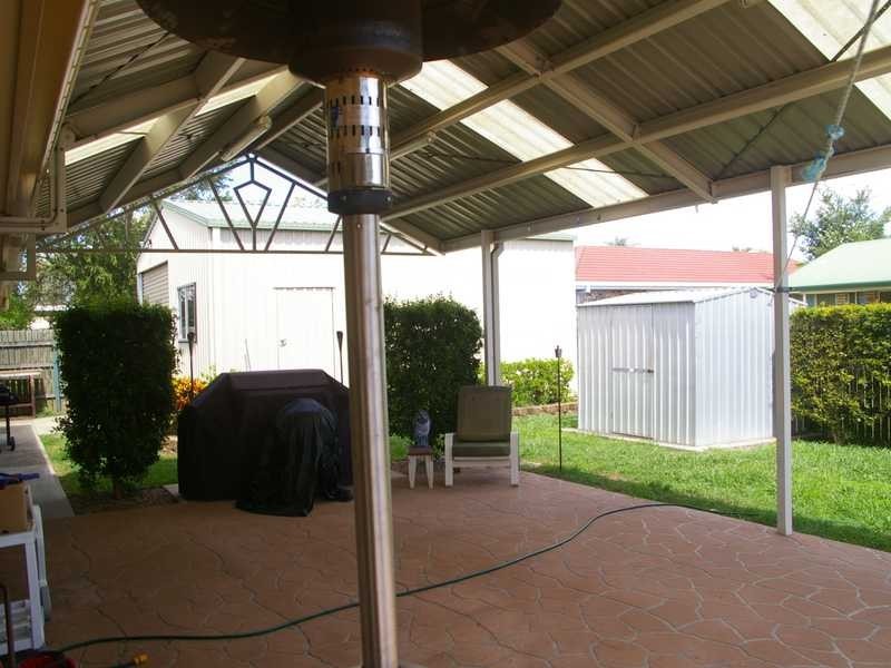 25 Rockman Drive, Raceview QLD 4305