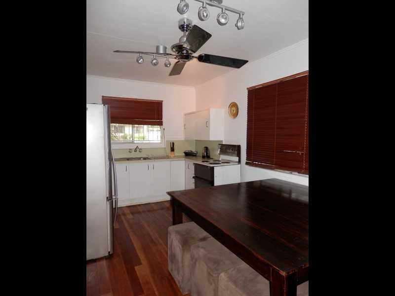 52 Grange Road, Eastern Heights QLD 4305
