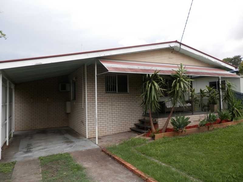 52 Grange Road, Eastern Heights QLD 4305