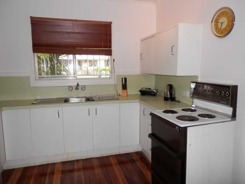 52 Grange Road, Eastern Heights QLD 4305