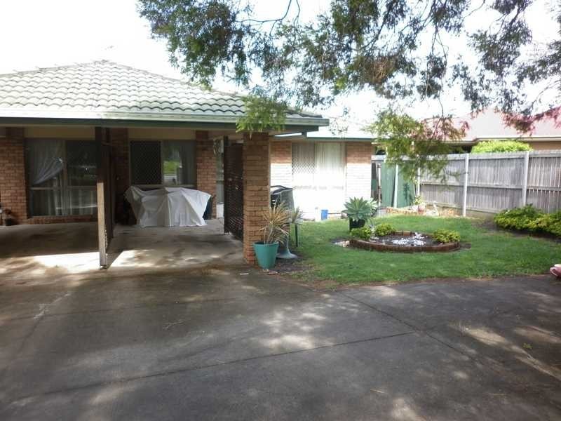 2/35 Cambridge Street, Silkstone QLD 4304