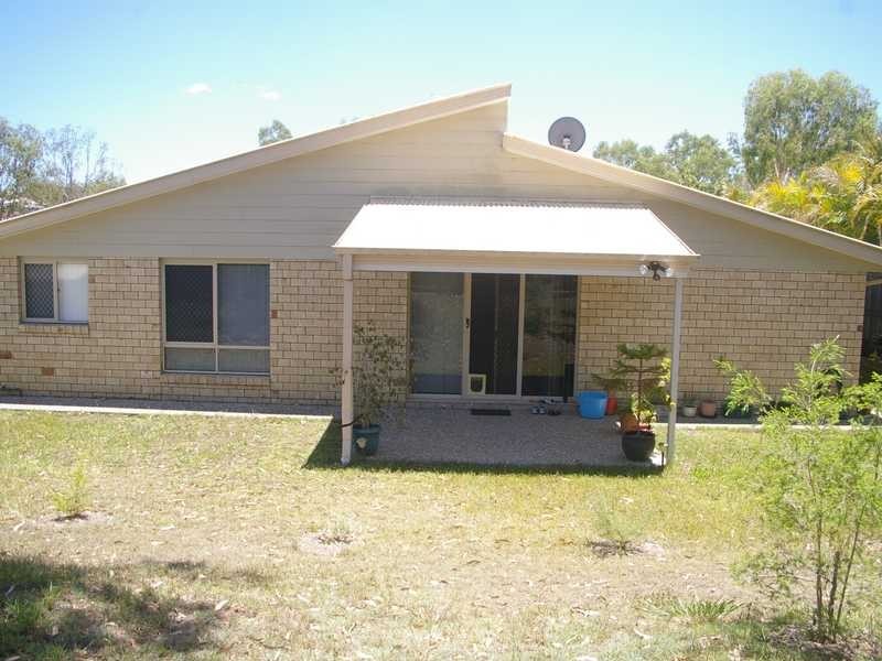 17 Comona Court, Wulkuraka QLD 4305