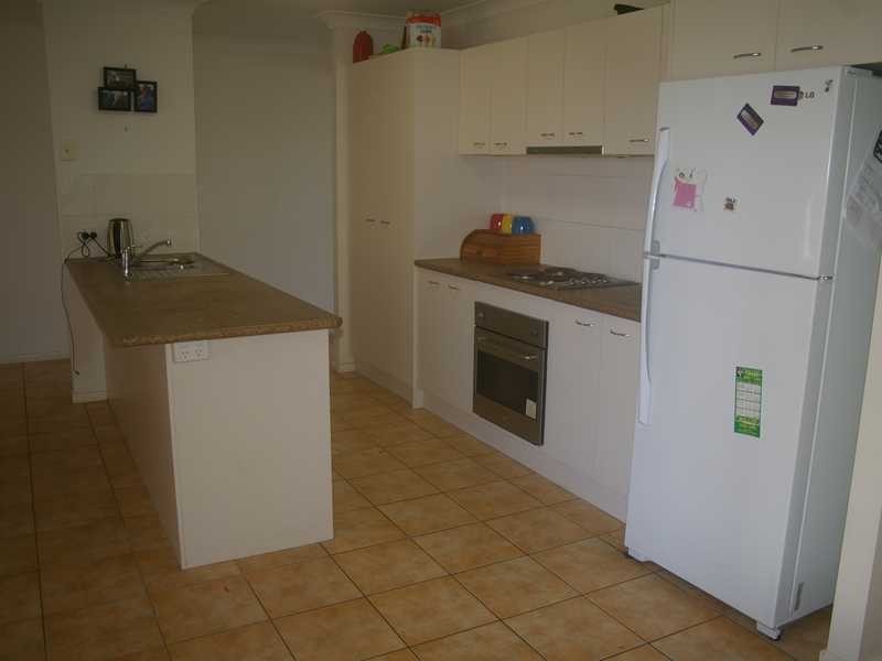 12 Dewhurst Crescent, Raceview QLD 4305