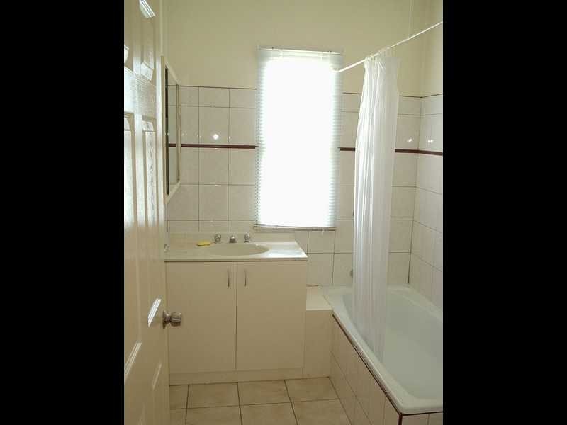 219 Warwick Road, Churchill QLD 4305