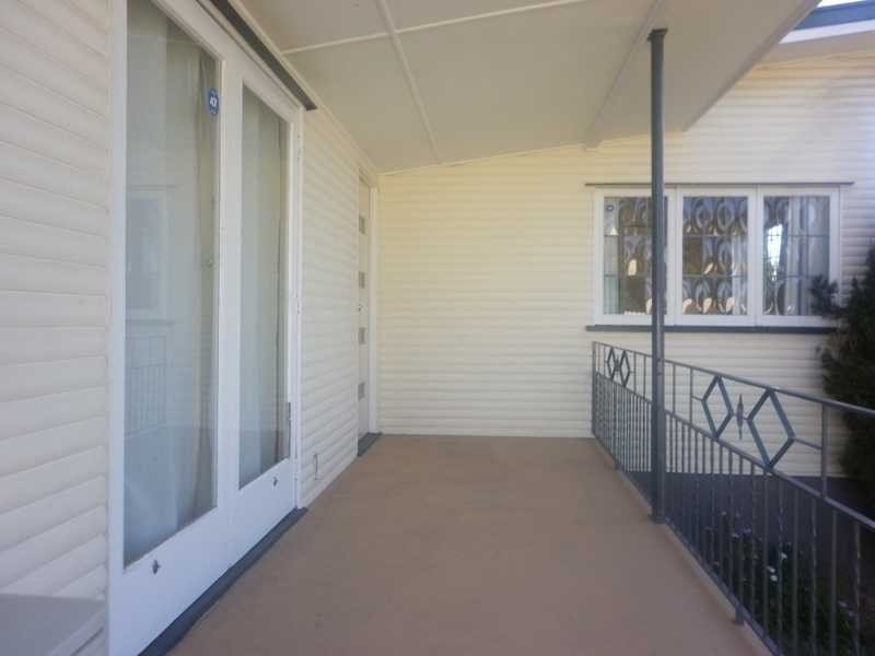 219 Warwick Road, Churchill QLD 4305