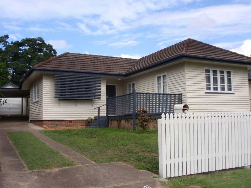 10 Thorn Lane, Ipswich QLD 4305