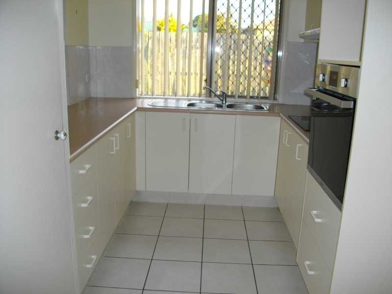 355 South Station Road, Raceview QLD 4305