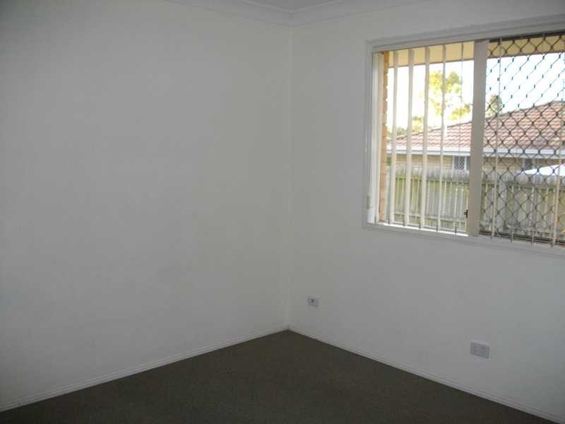 355 South Station Road, Raceview QLD 4305