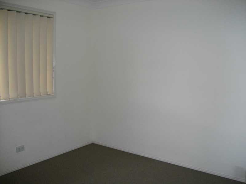 355 South Station Road, Raceview QLD 4305