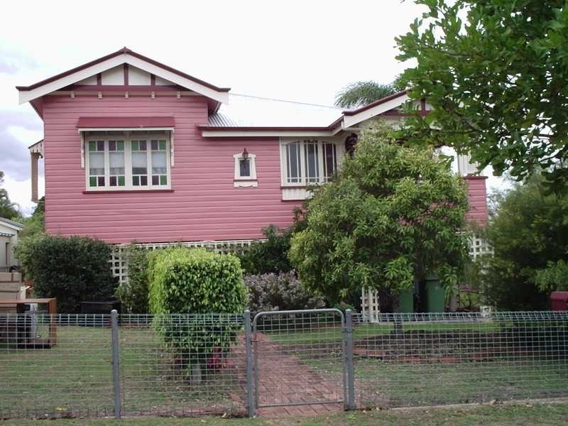 108 Glebe Road, Booval QLD 4304
