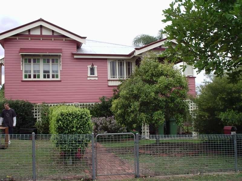 108 Glebe Road, Booval QLD 4304