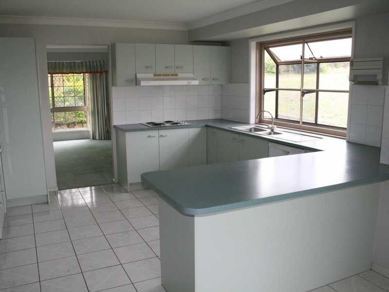 10 Boronia Court, Collingwood Park QLD 4301