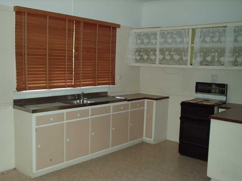 154 Glebe Road, Booval QLD 4304