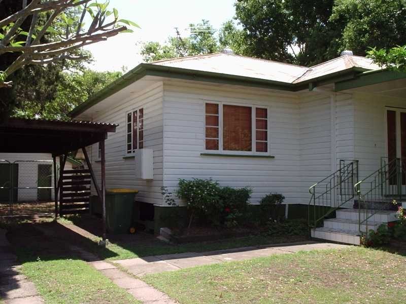 154 Glebe Road, Booval QLD 4304