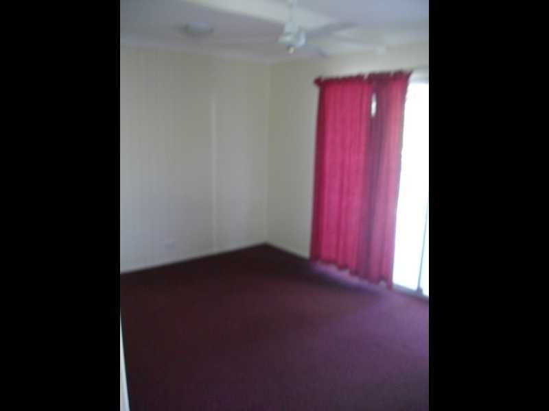 160 Lobb Street, Churchill QLD 4305
