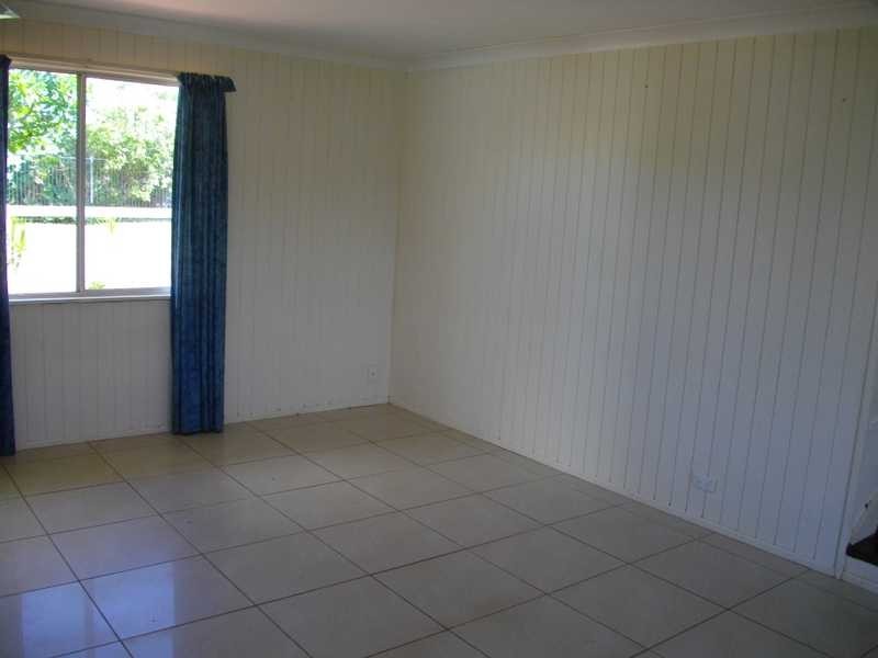 160 Lobb Street, Churchill QLD 4305