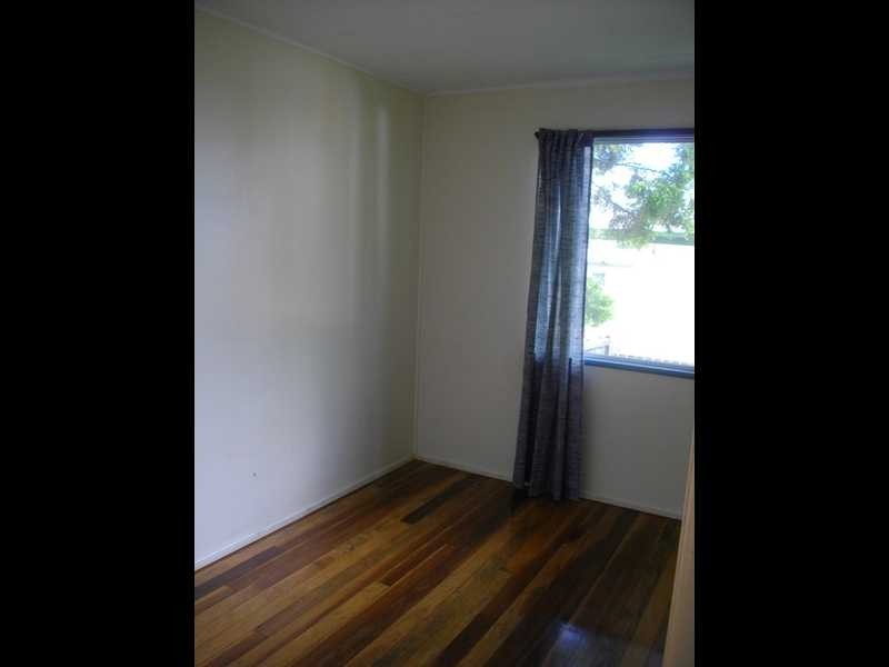 160 Lobb Street, Churchill QLD 4305