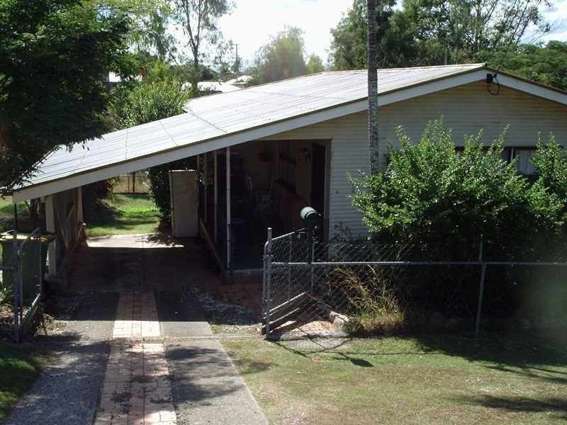 4 Carter Street, North Ipswich QLD 4305