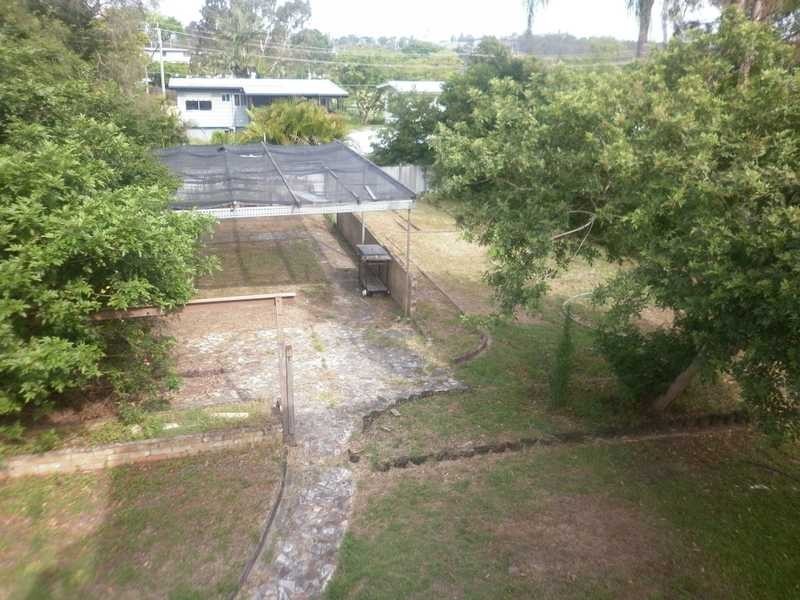 8 Caroline Street, Riverview QLD 4303