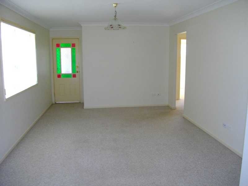 1/20 Jacaranda Drive, Yamanto QLD 4305