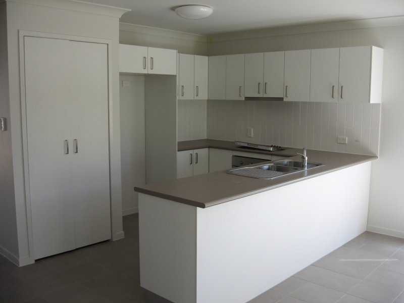 11 Scottsdale Street, Raceview QLD 4305