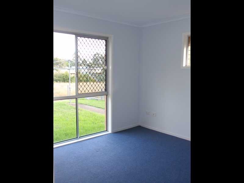 26 Mckenzie Street, Bundamba QLD 4304