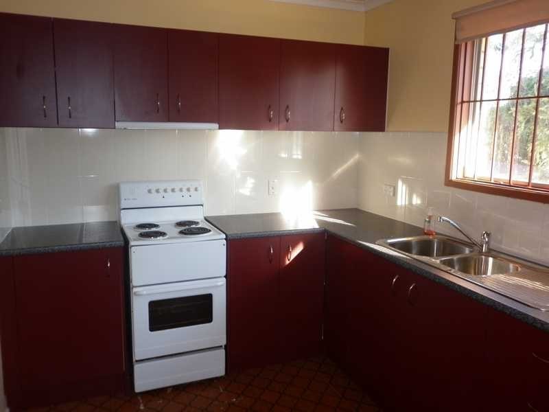 16 Horton Street, Bundamba QLD 4304