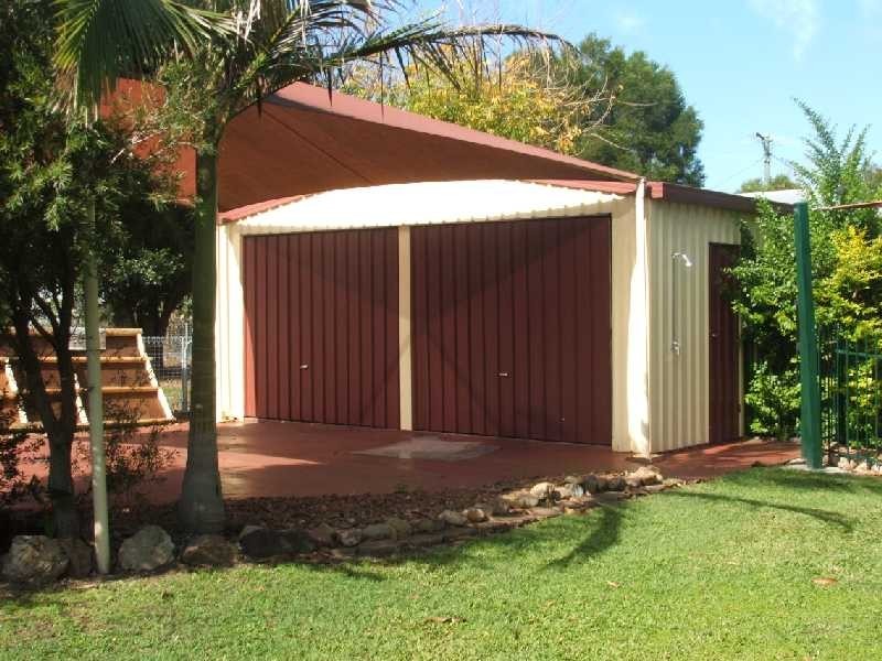 1 Taylor Street, Eastern Heights QLD 4305