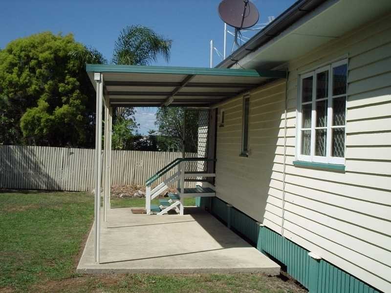 1 Orchard Street, Eastern Heights QLD 4305