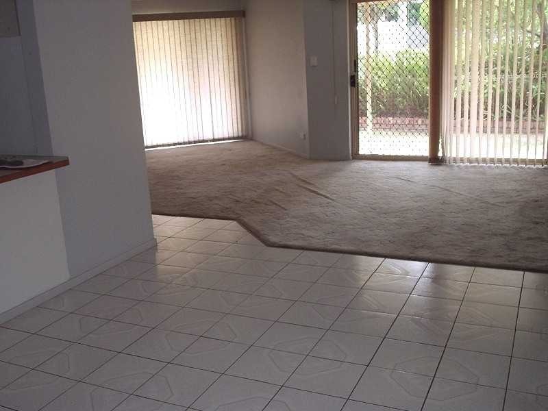 2/44 Bergin Street, Booval QLD 4304