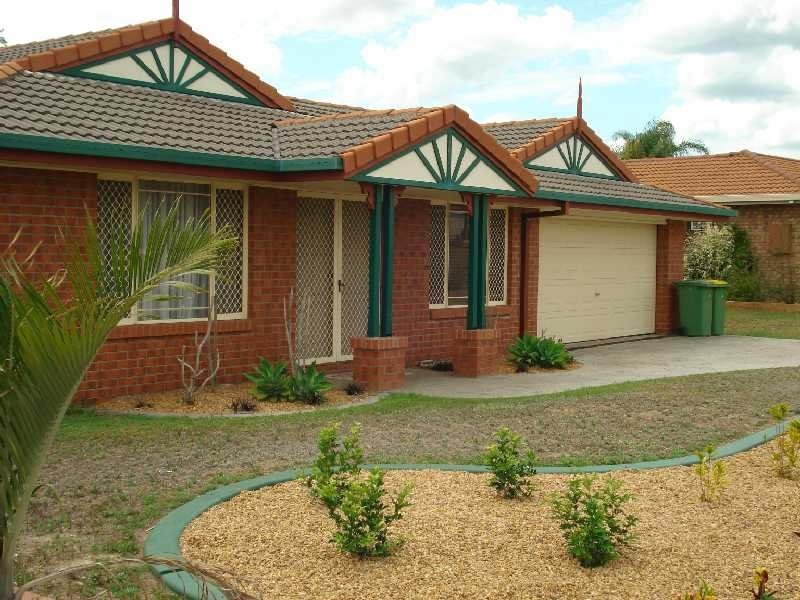 6 Pinto Court, Yamanto QLD 4305