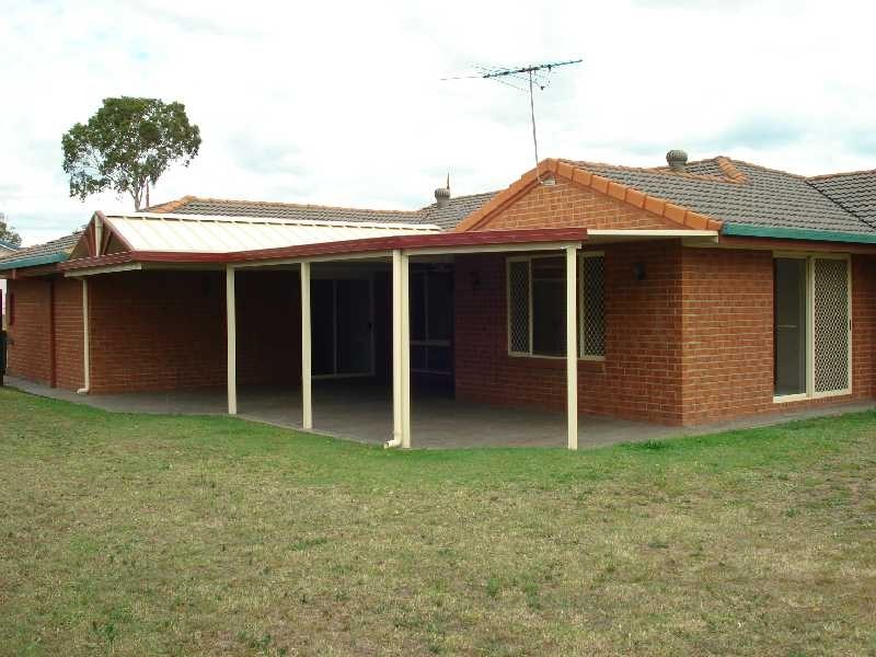 6 Pinto Court, Yamanto QLD 4305