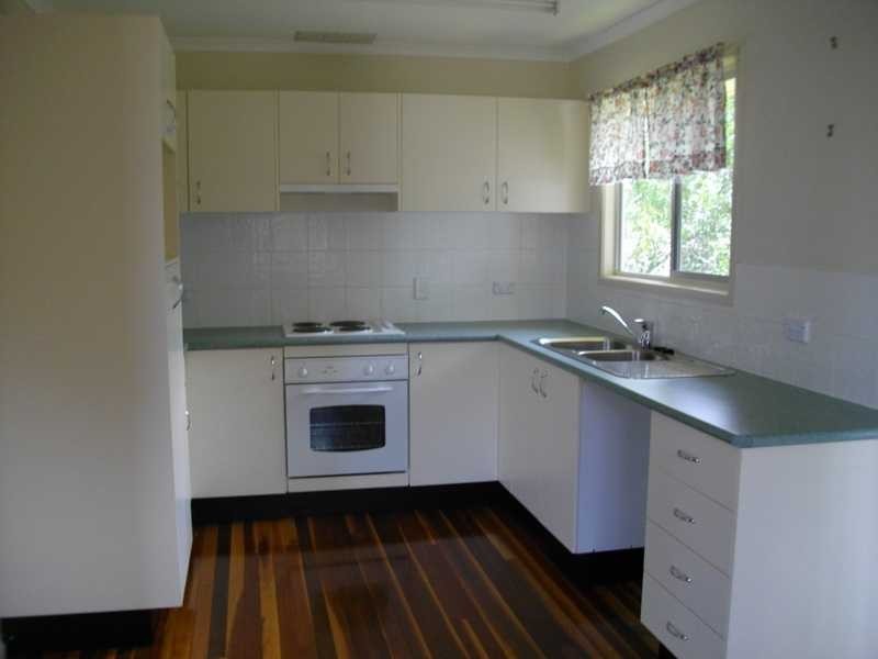 49 Sunshine Crescent, Brassall QLD 4305