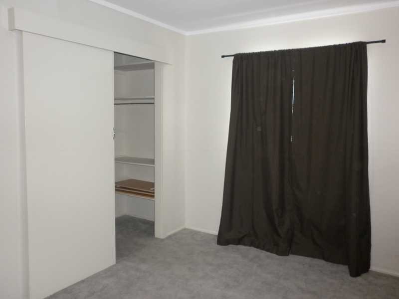 33 Raceview Street, Raceview QLD 4305