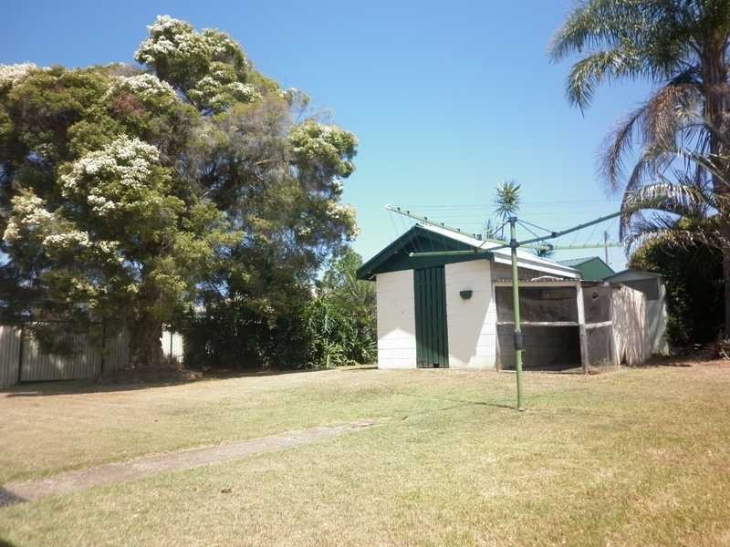 33 Raceview Street, Raceview QLD 4305