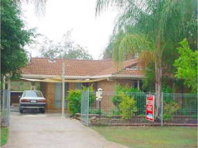 36 Helen Street, North Booval QLD 4304