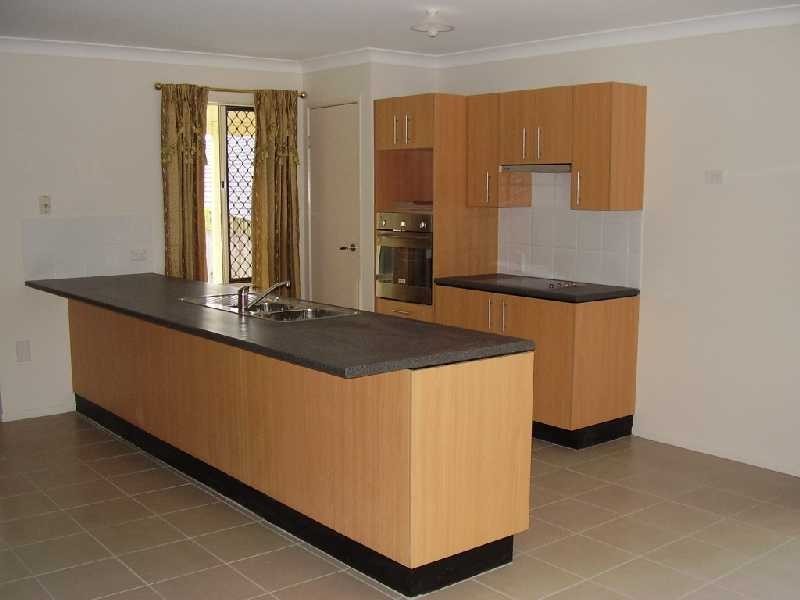 10 Grand South Circuit, Springfield Lakes QLD 4300