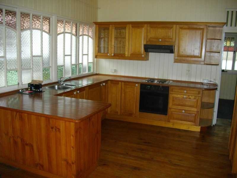 98 Williams Street West, Coalfalls QLD 4305