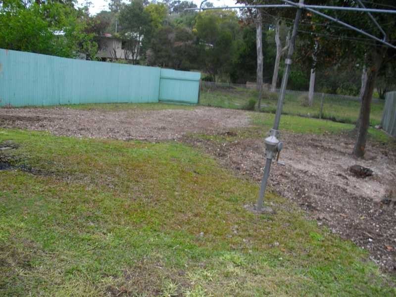 98 Williams Street West, Coalfalls QLD 4305