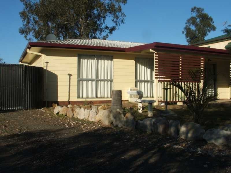 22 Calvin Street, Walloon QLD 4306